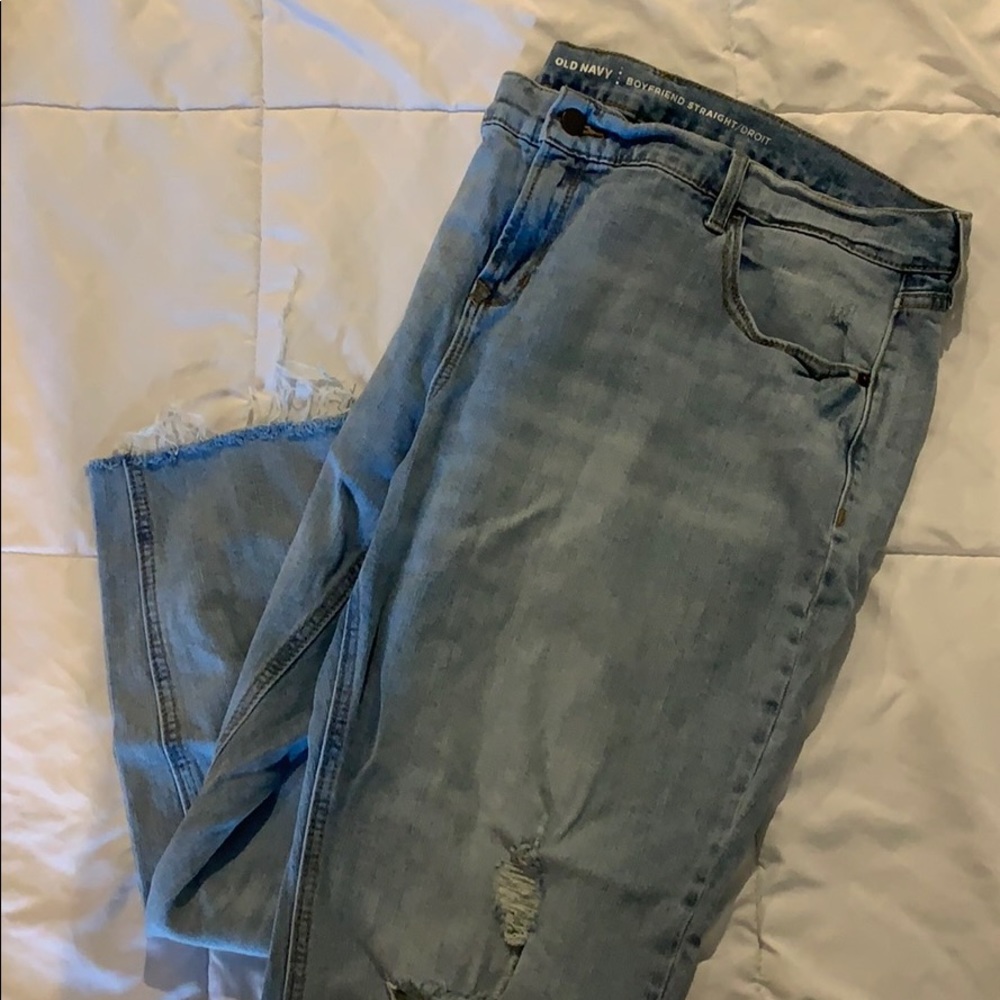 18P Old Navy Distressed Boyfriend Jeans